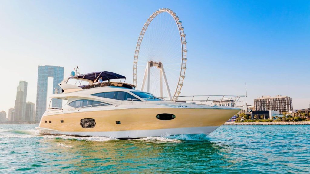 Exploring Dubai's Waters Exclusive Yacht Rental Packages for a Luxurious Maritime Experience Family And Social Events Memorable Waterside Experiences the-echoproject.com